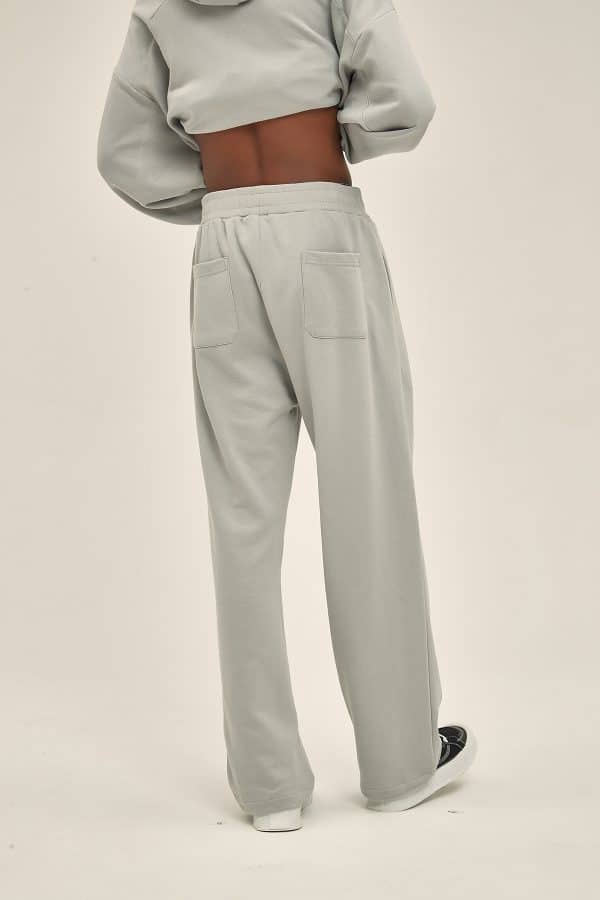 custom sweat pants model back in grey color