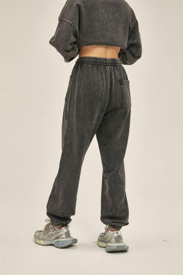 customized washed pants model back in black