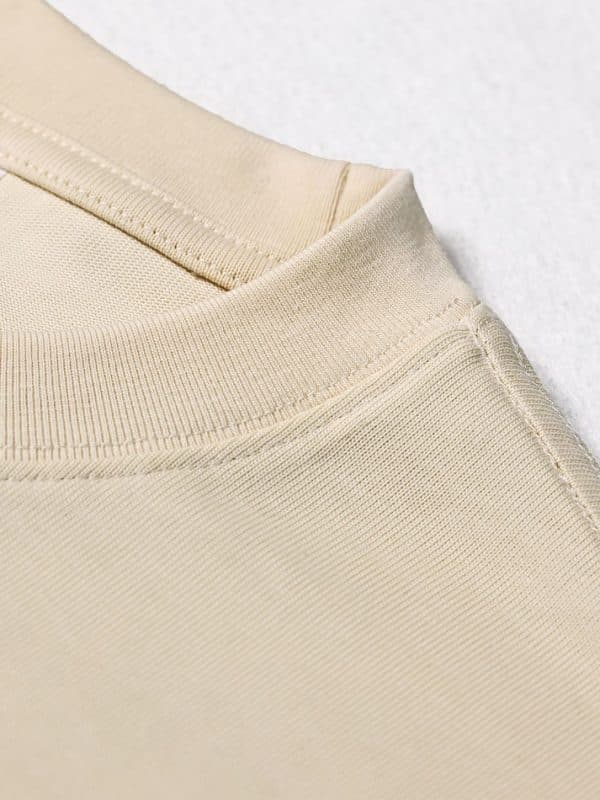 sweatshirts neck detail 3