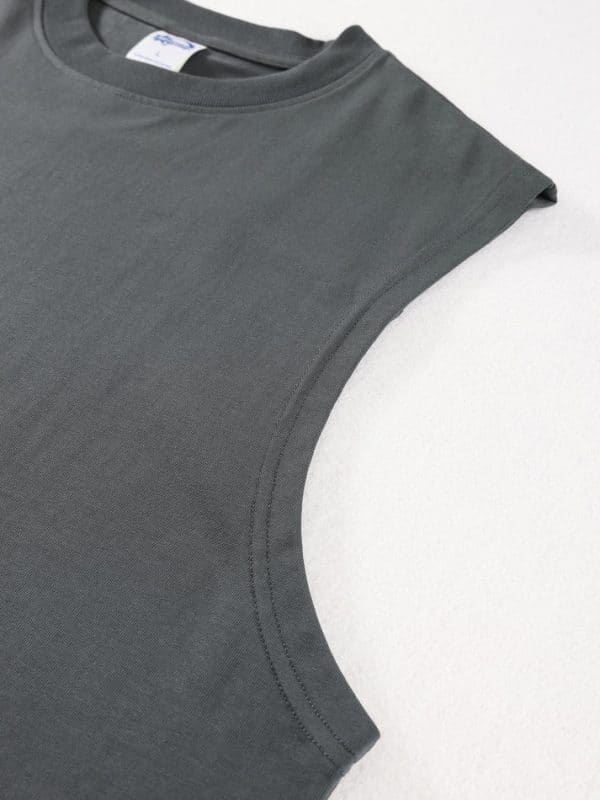 Vest armhole detail 1